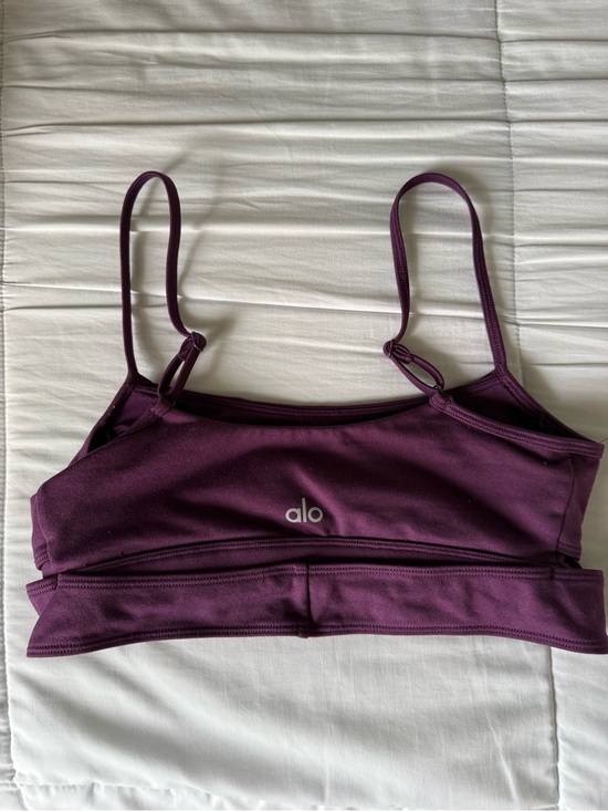 ALO Yoga Other - ALO Yoga Strappy Sports Bra in Plum